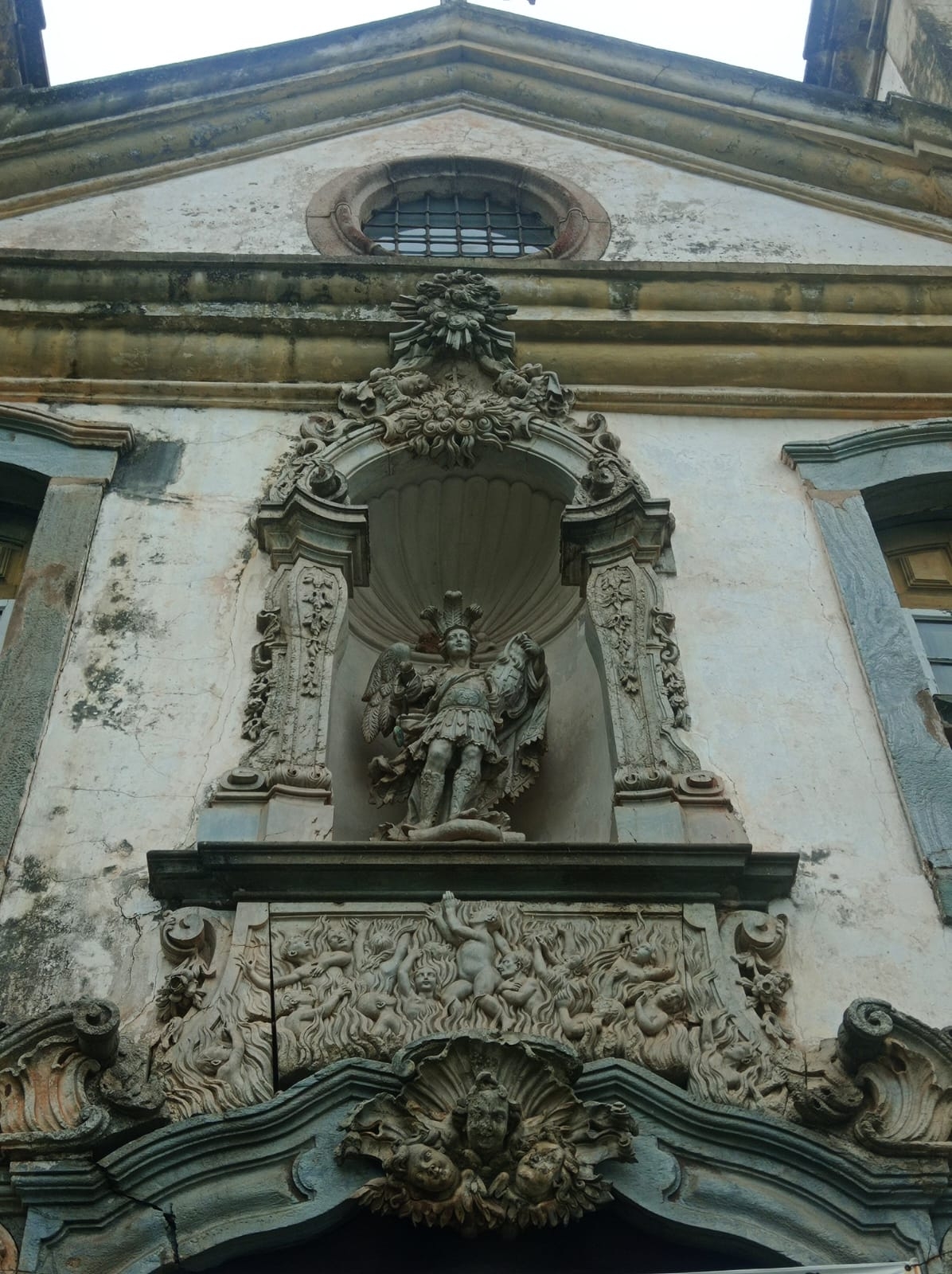 São Miguel e Almas